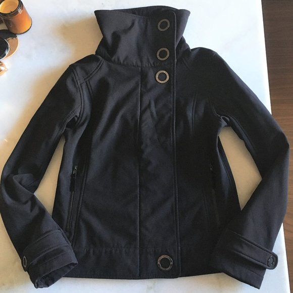 lululemon athletica Jackets & Blazers - Lululemon Audrey bomber jacket black softshell